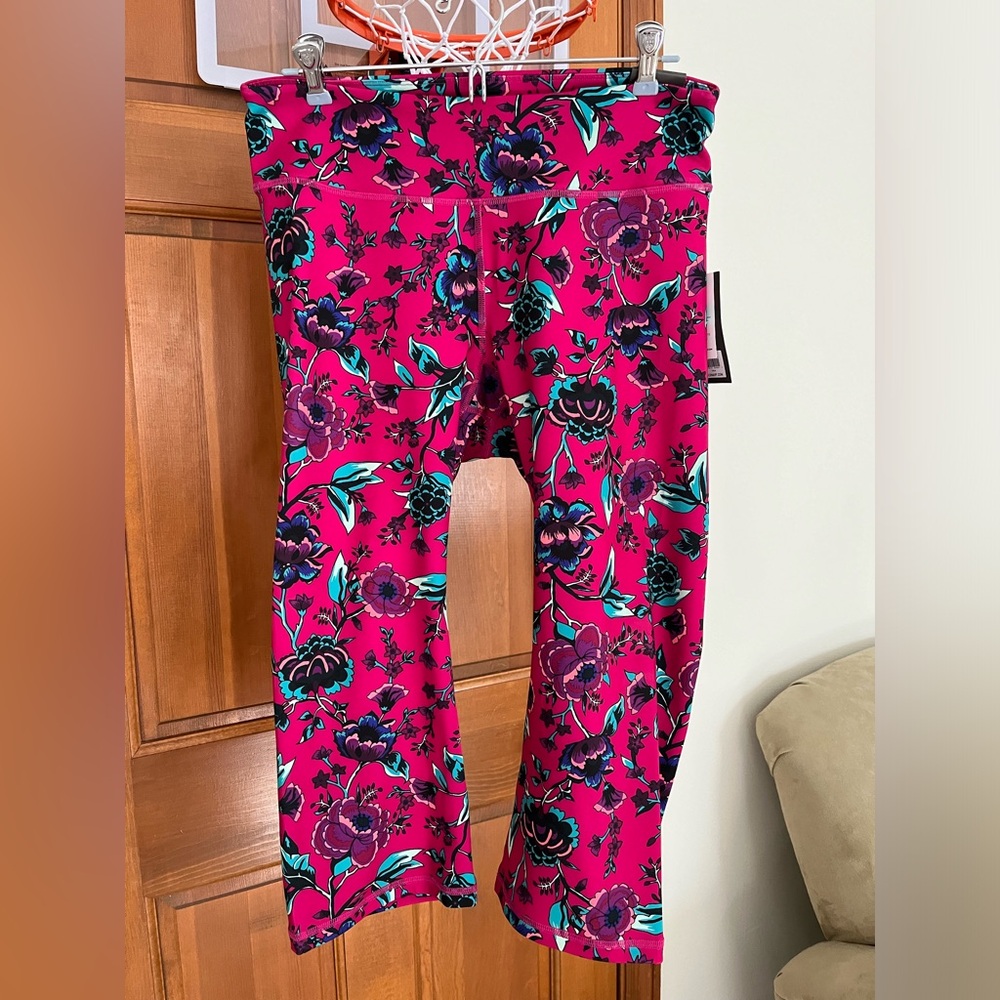 Old Navy athletic tights - NEW
